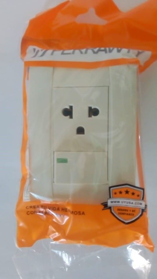 TOMACORRIENTE MIXTO ABS FERRAWYY-IXT401FY