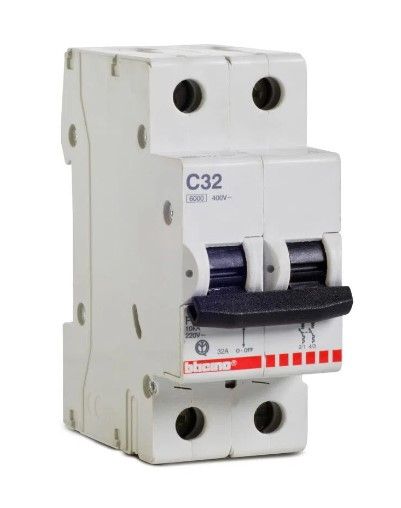 INTERRUPTOR TERMOMAGNETICO 32A/ BTICINO