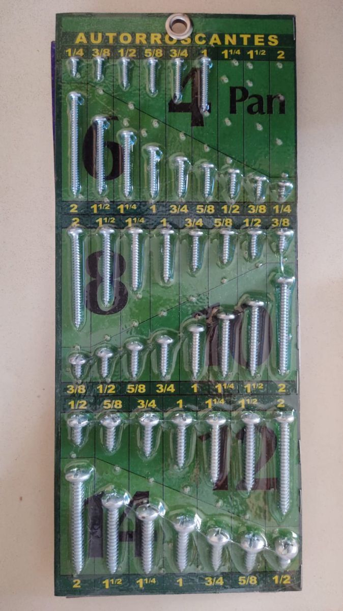 MUESTRARIO AUTORROSCANTE C/PAN