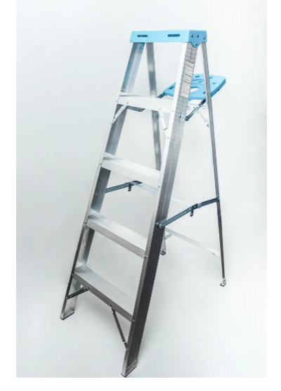 ESCALERA TIPO TIJERA 4+1 PASO SJSPLUS